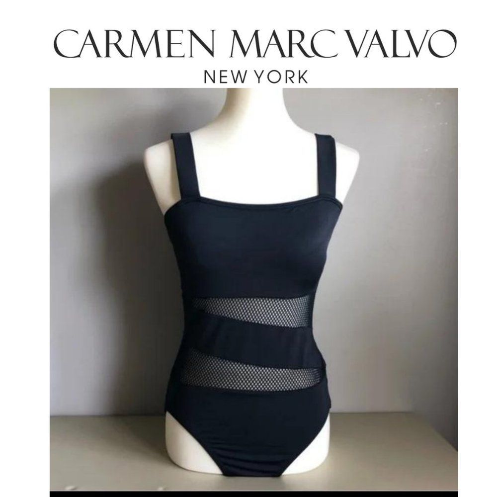 Brand New Carmen Marc Valvo Size 10 Black